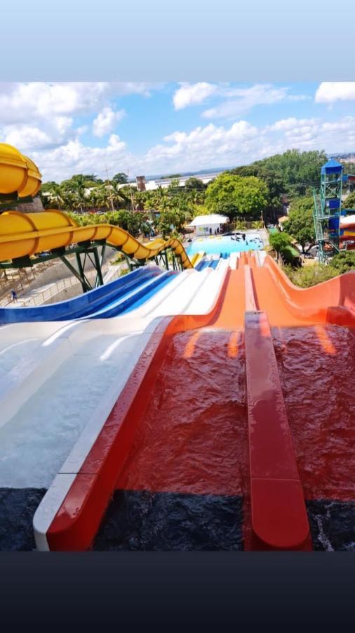 Piazza Diroma Acqua Park, Requinte E Diversao Калдас-Новас Екстер'єр фото